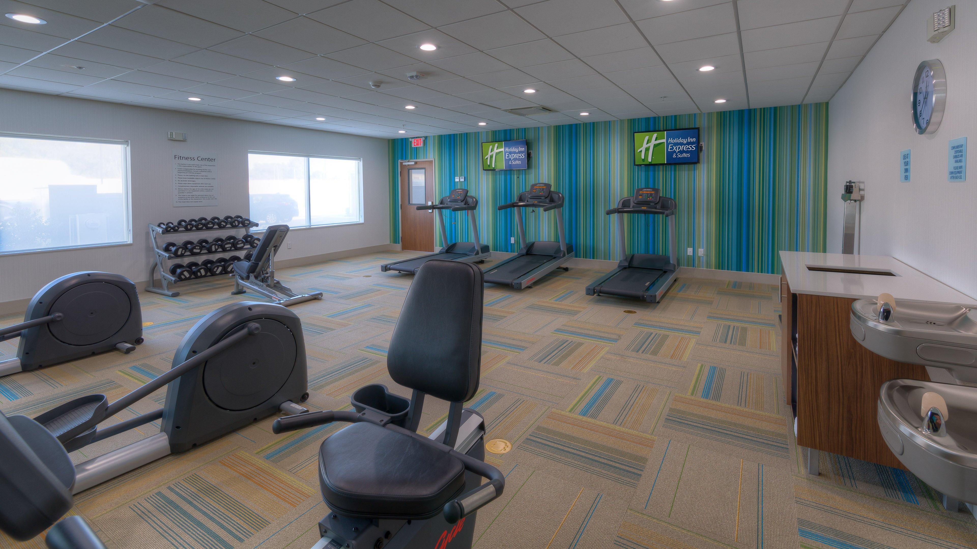 Holiday Inn Express & Suites Tulsa Midtown By Ihg Exterior photo