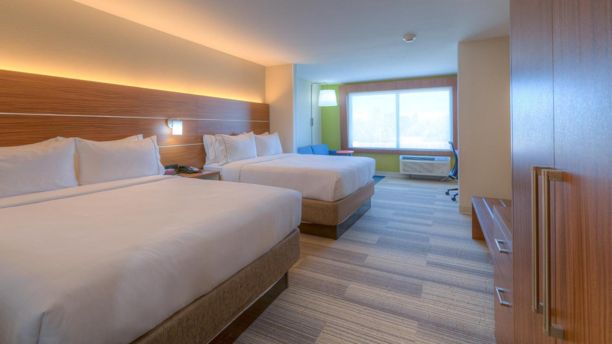 Holiday Inn Express & Suites Tulsa Midtown By Ihg Exterior photo